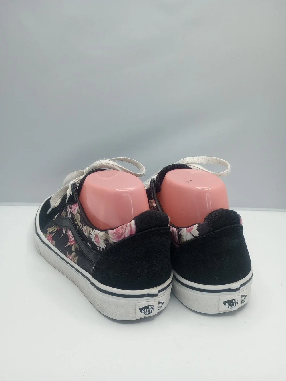 Vans Old Skool Ward Black & Flower Shoes Size 8.5 Low Top Skateboarding Sneakers